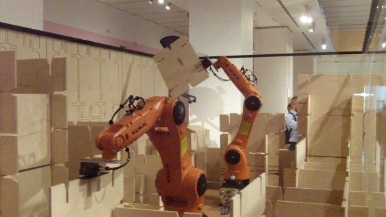 Brazos robóticos de Kuka Robotics -Agilus series-, estos robots son los mas sencillos de programar y mantener que existen hoy en día